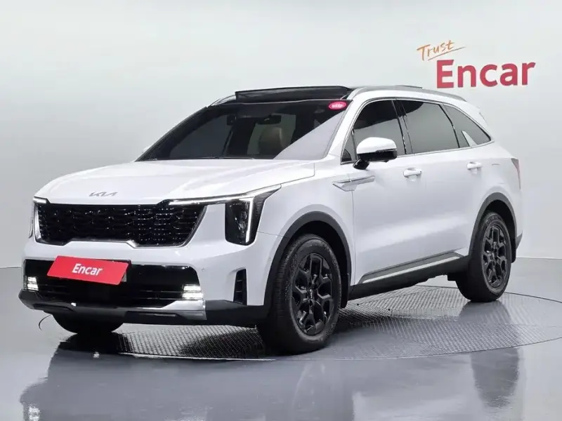 2023 Kia Sorento с пробегом 65 727 км