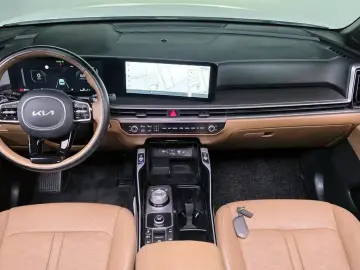 2023 Kia Sorento с пробегом 65 727 км