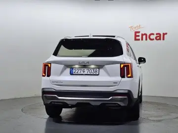 2023 Kia Sorento с пробегом 30 919 км