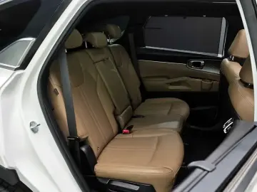 2023 Kia Sorento с пробегом 65 727 км