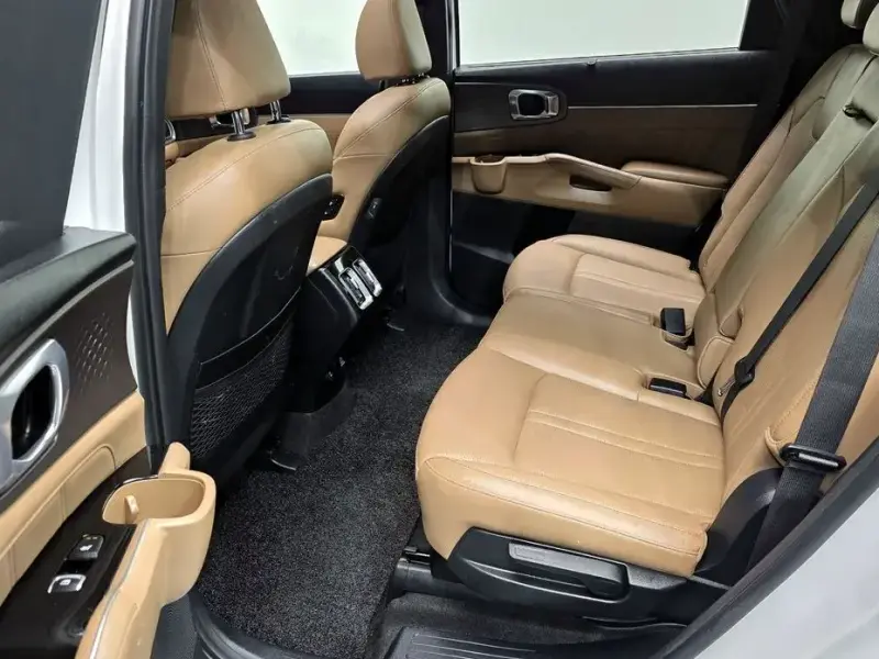 2023 Kia Sorento с пробегом 65 727 км