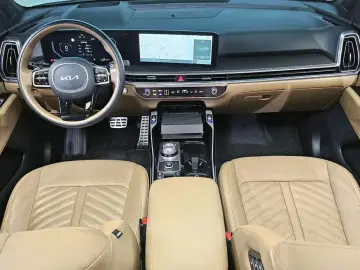2023 Kia Sorento с пробегом 30 919 км