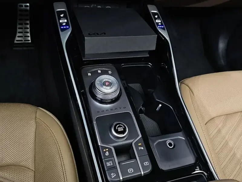 2023 Kia Sorento с пробегом 30 919 км