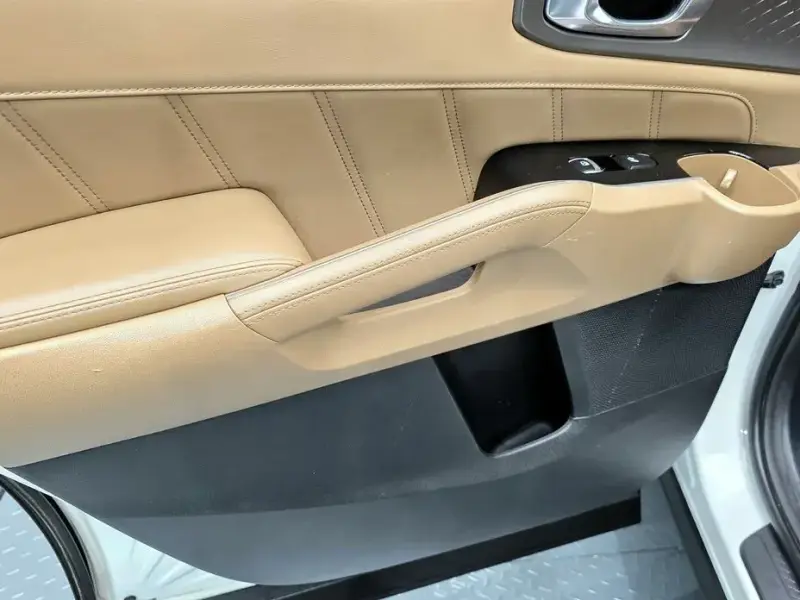 2023 Kia Sorento с пробегом 65 727 км