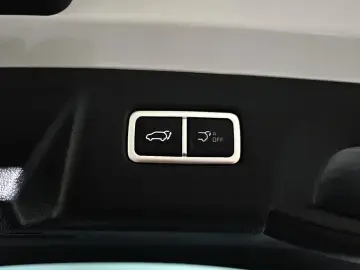 2023 Kia Sorento с пробегом 30 919 км