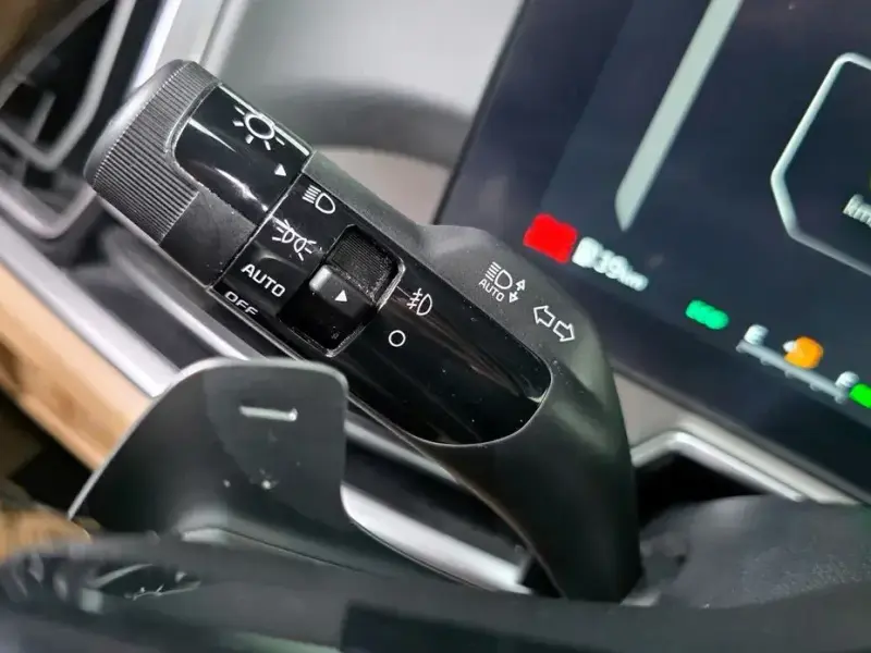 2023 Kia Sorento с пробегом 65 727 км