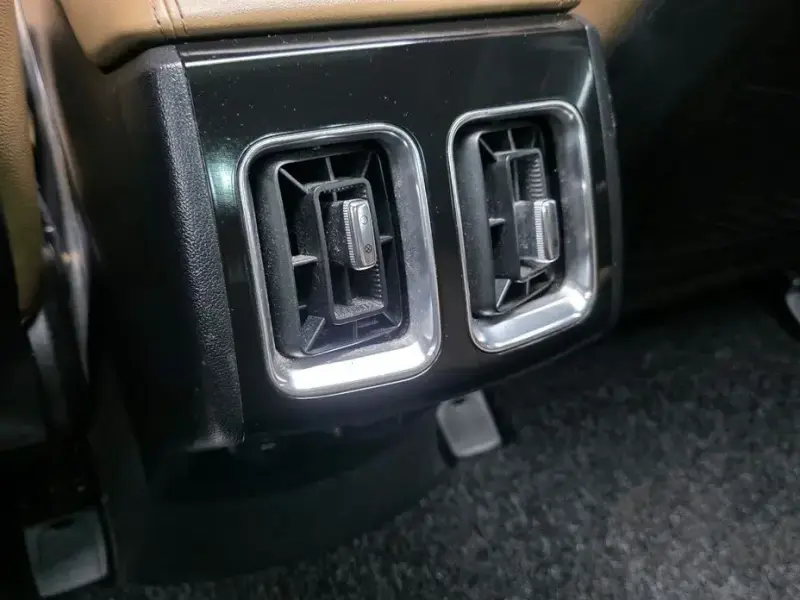 2023 Kia Sorento с пробегом 65 727 км
