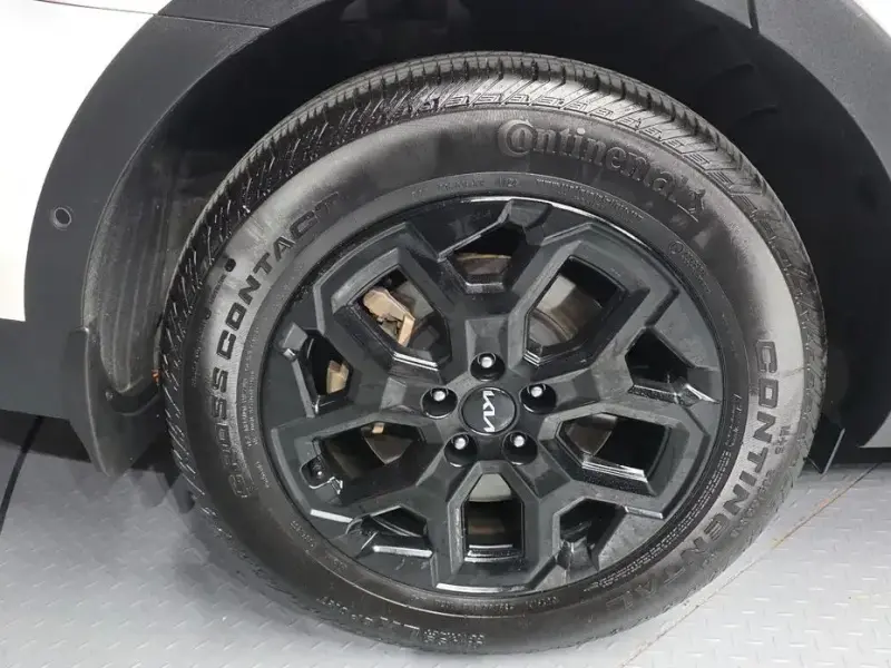 2024 Kia Sorento с пробегом 32 174 км