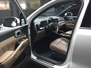2024 Kia Sorento с пробегом 32 174 км