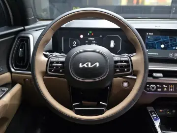 2024 Kia Sorento с пробегом 32 174 км