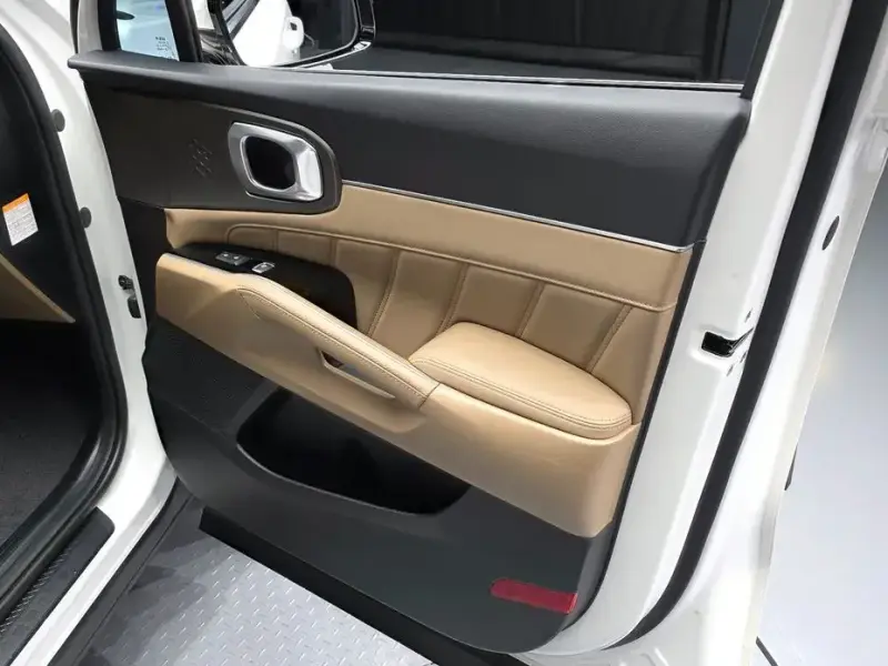 2024 Kia Sorento с пробегом 32 174 км