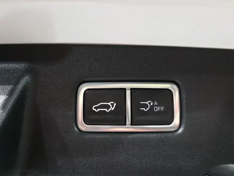 2024 Kia Sorento с пробегом 32 174 км