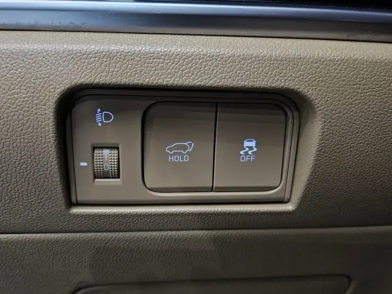 2024 Kia Sorento с пробегом 24 635 км
