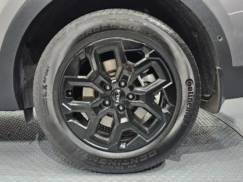 2024 Kia Sorento с пробегом 24 635 км