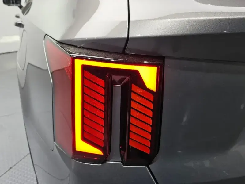 2024 Kia Sorento с пробегом 24 635 км