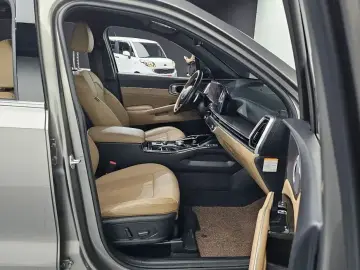2024 Kia Sorento с пробегом 24 635 км