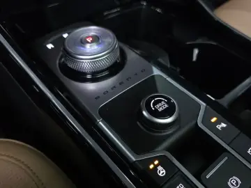 2023 Kia Sorento с пробегом 48 366 км