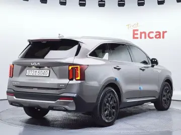 2023 Kia Sorento с пробегом 53 104 км