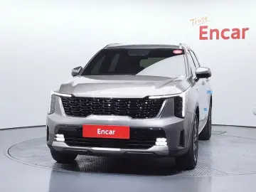 2023 Kia Sorento с пробегом 53 104 км