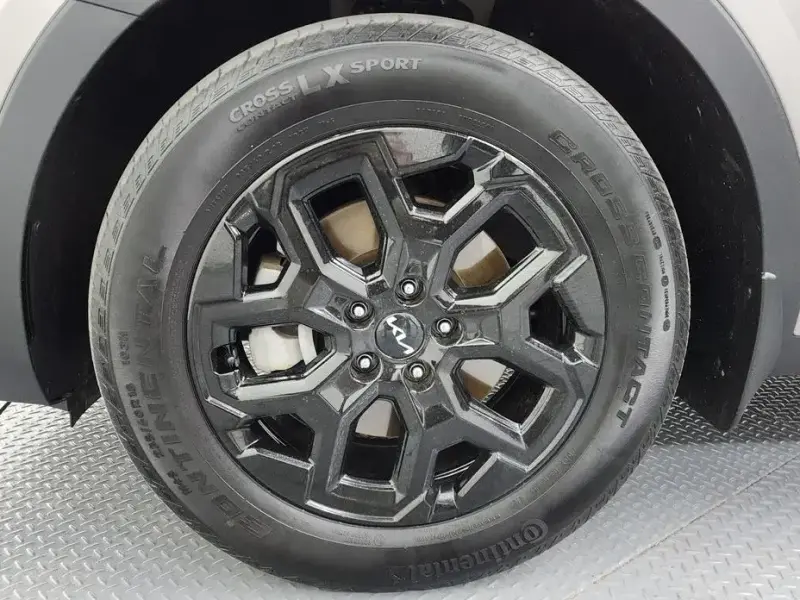 2023 Kia Sorento с пробегом 53 104 км
