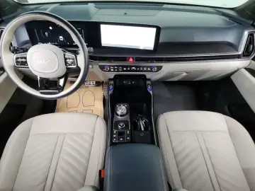 2023 Kia Sorento с пробегом 53 104 км