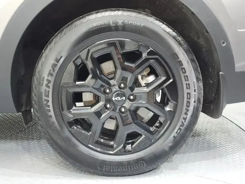 2023 Kia Sorento с пробегом 53 104 км