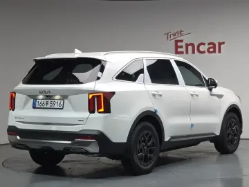 2026 Kia Sorento с пробегом 18 км