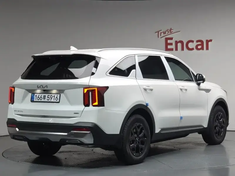 2026 Kia Sorento с пробегом 18 км