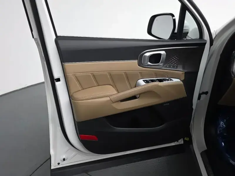 2026 Kia Sorento с пробегом 18 км