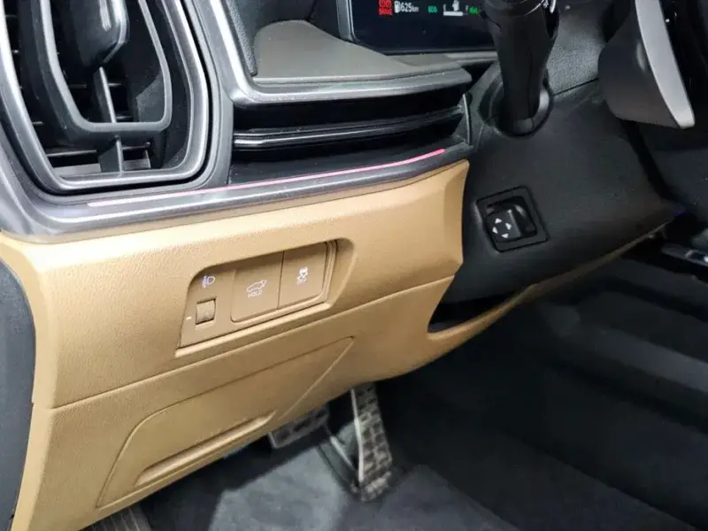 2023 Kia Sorento с пробегом 63 324 км