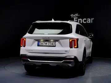 2023 Kia Sorento с пробегом 35 479 км