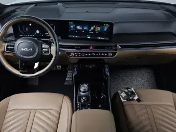 2024 Kia Sorento с пробегом 43 027 км