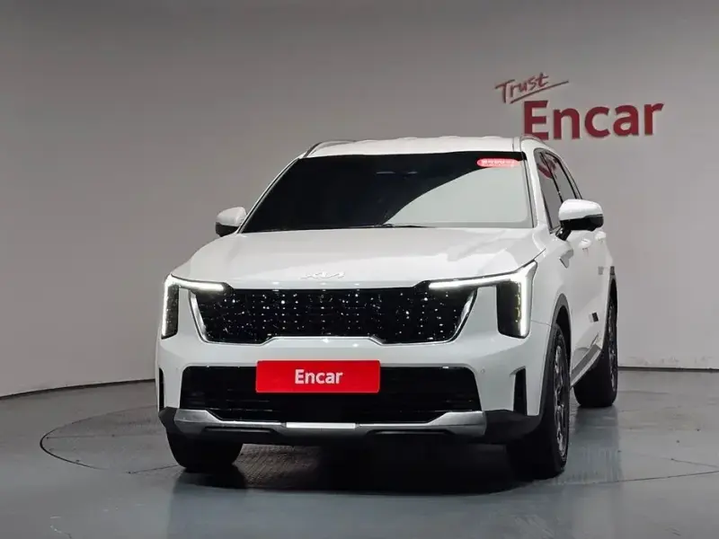 2023 Kia Sorento с пробегом 40 986 км