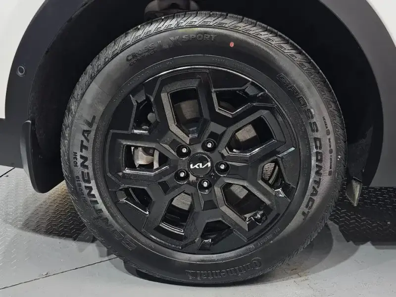 2023 Kia Sorento с пробегом 40 986 км