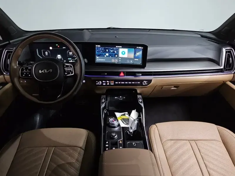 2023 Kia Sorento с пробегом 40 986 км
