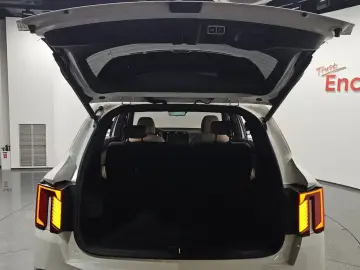 2024 Kia Sorento с пробегом 43 027 км