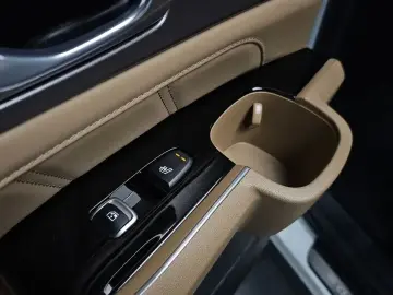2023 Kia Sorento с пробегом 40 986 км