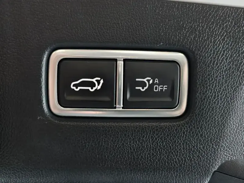 2024 Kia Sorento с пробегом 43 027 км