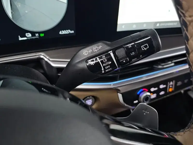 2024 Kia Sorento с пробегом 43 027 км