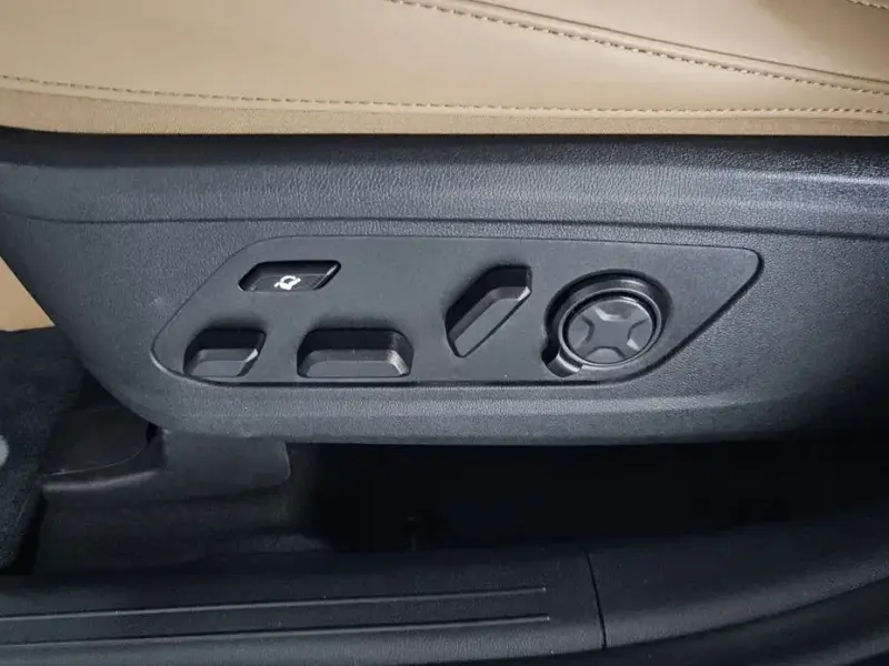 2023 Kia Sorento с пробегом 40 986 км
