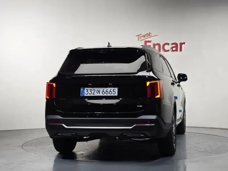 2026 Kia Sorento с пробегом 15 км