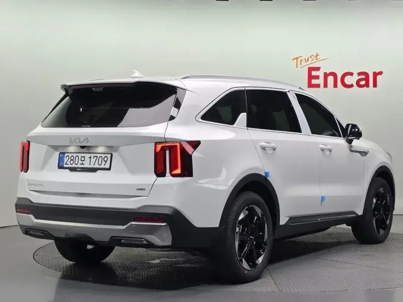 2026 Kia Sorento с пробегом 22 км