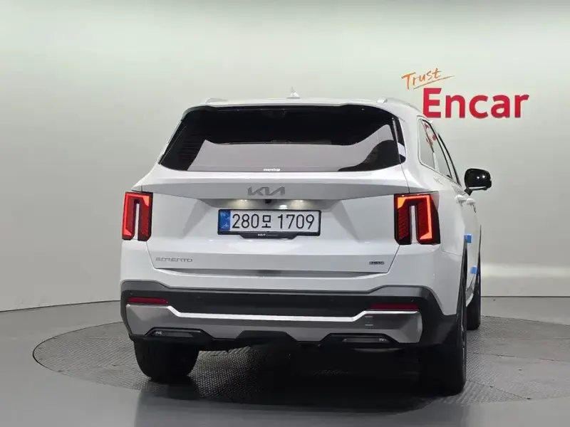 2026 Kia Sorento с пробегом 22 км