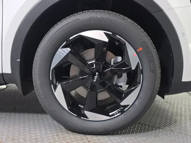 2026 Kia Sorento с пробегом 22 км