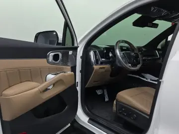 2026 Kia Sorento с пробегом 22 км