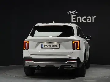 2023 Kia Sorento с пробегом 49 358 км