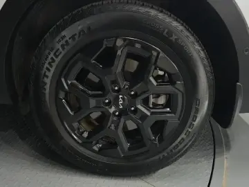 2023 Kia Sorento с пробегом 49 358 км
