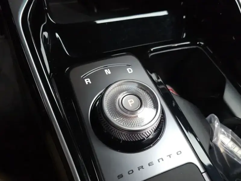 2023 Kia Sorento с пробегом 49 358 км
