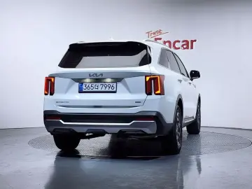 2024 Kia Sorento с пробегом 58 319 км