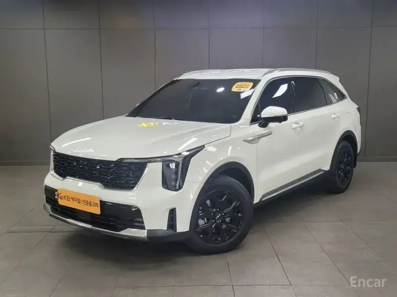 2023 Kia Sorento с пробегом 46 570 км